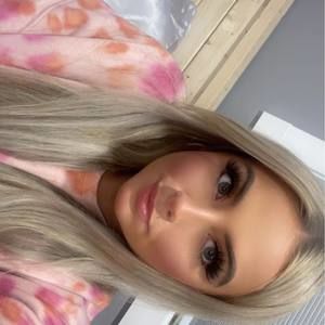 Meet your Posher, Taylah